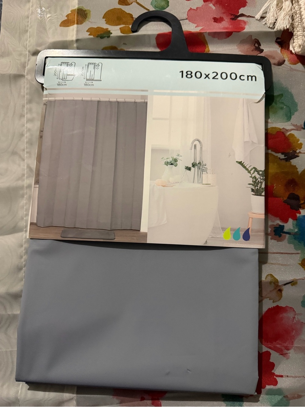 Tenda Solid Light Gray Shower Curtain